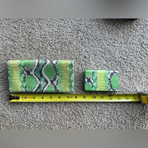 Lodis Handbags - **RARE** Vintage LODIS Green & Black Snakeskin Wallet & Business Card Case Set
